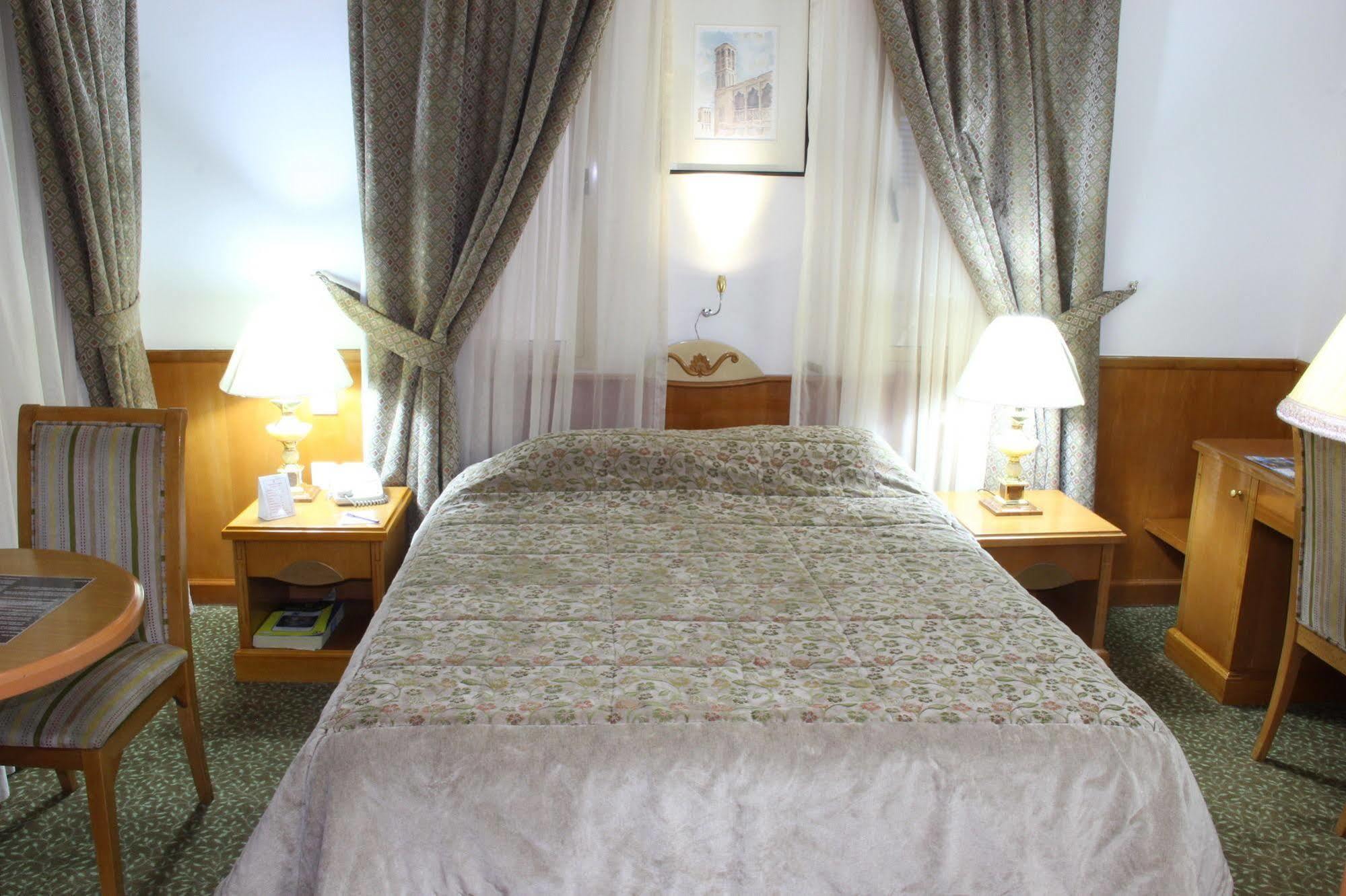 Zain International Hotel Ντουμπάι Εξωτερικό φωτογραφία